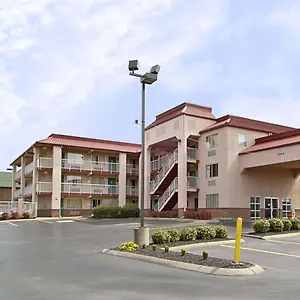 Days By Wyndham Airport East Hotel