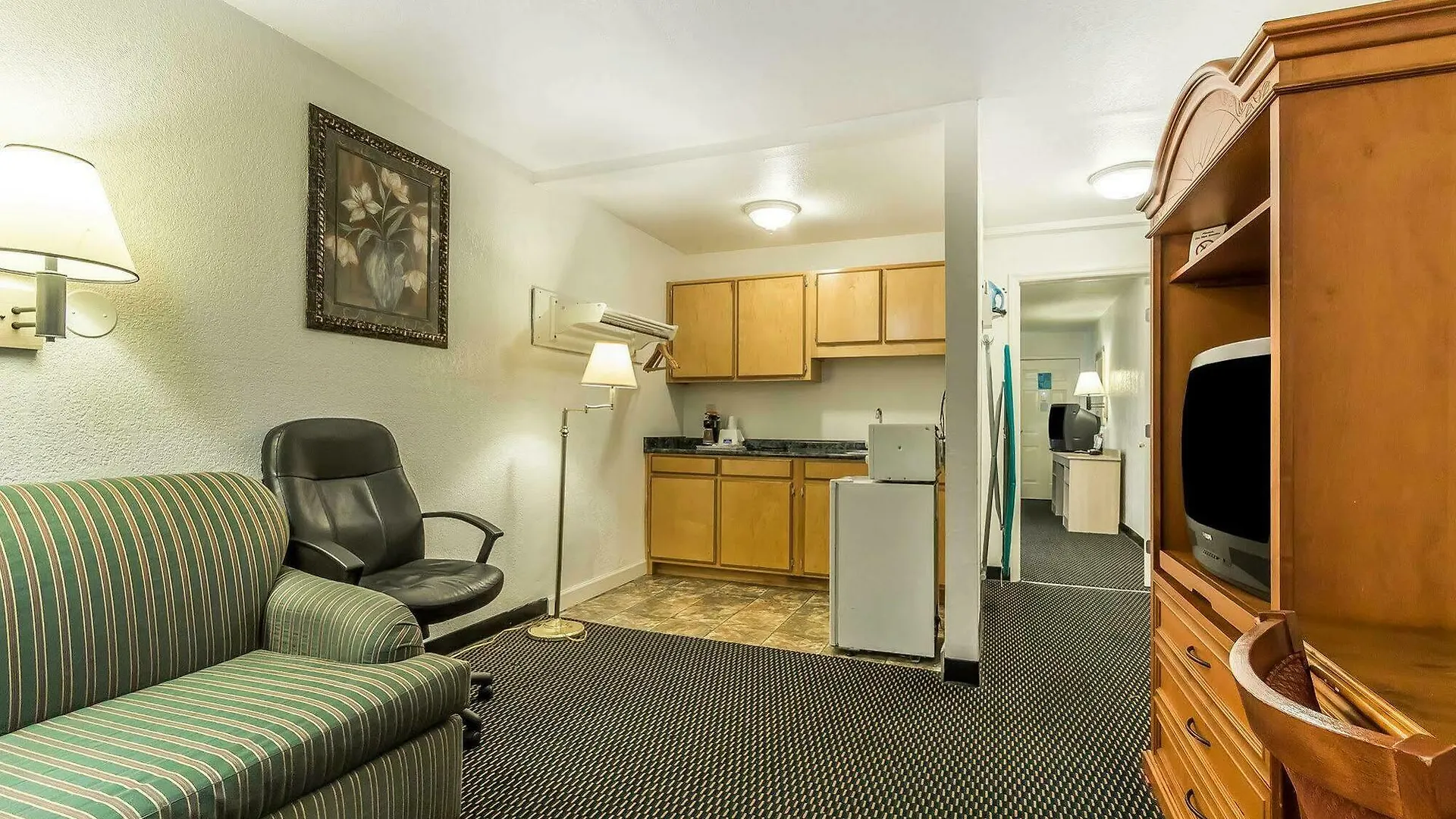Rodeway Inn Nashville 2*,