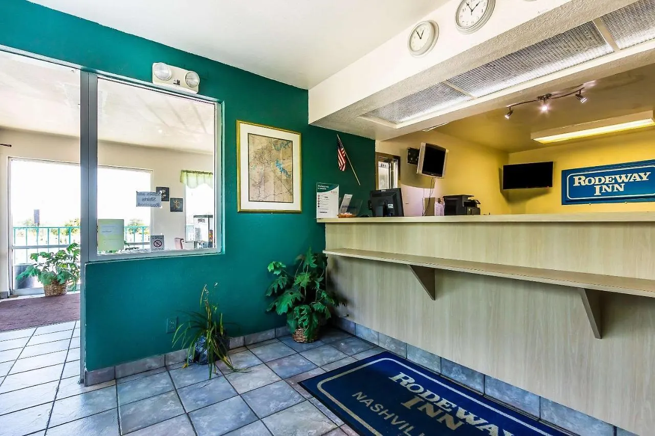 Rodeway Inn Nashville Motel