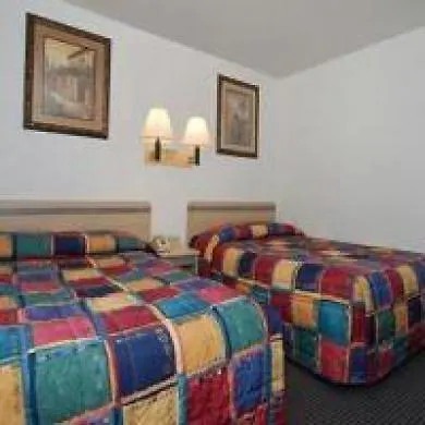 Rodeway Inn Nashville Motel